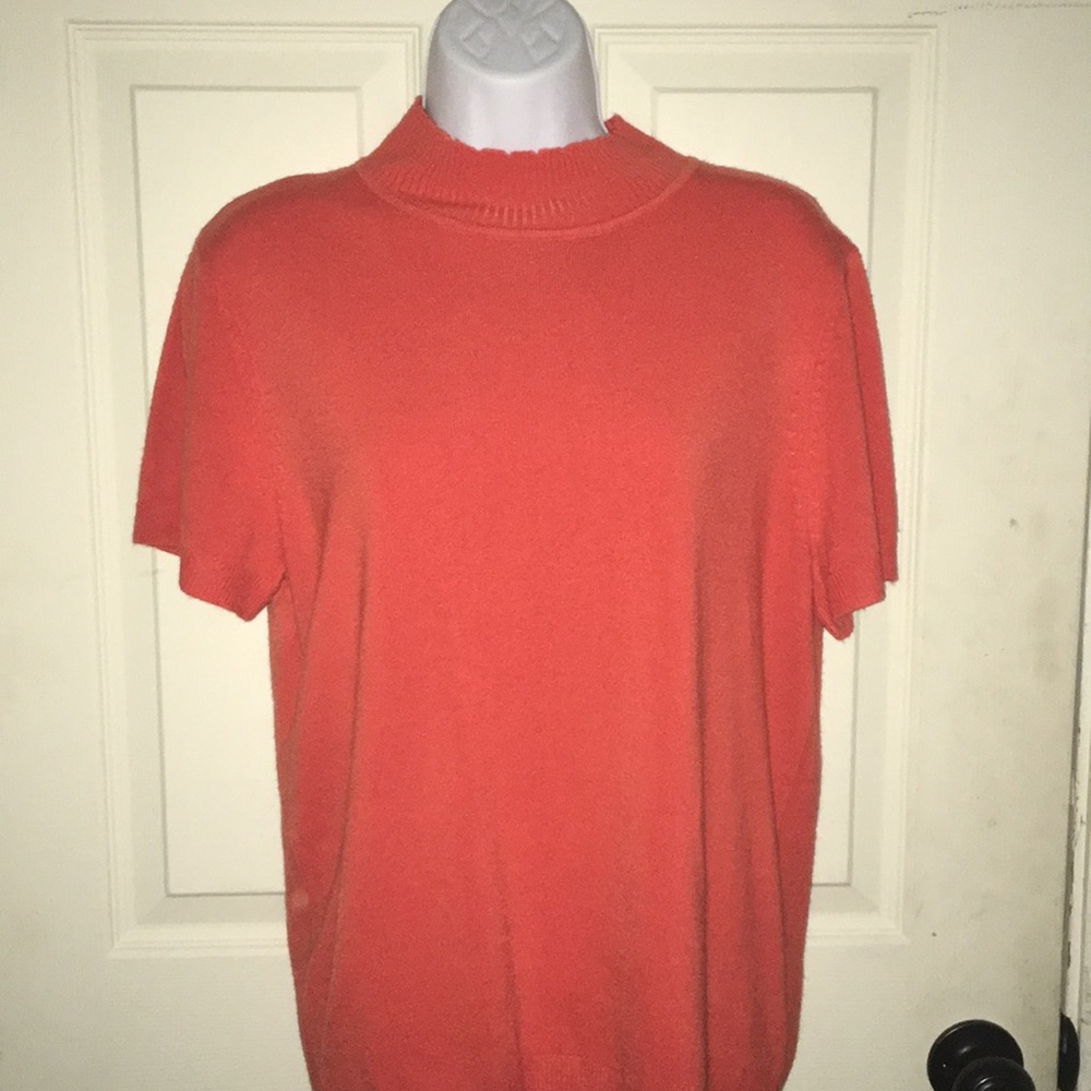 Orange short sleeve sweater